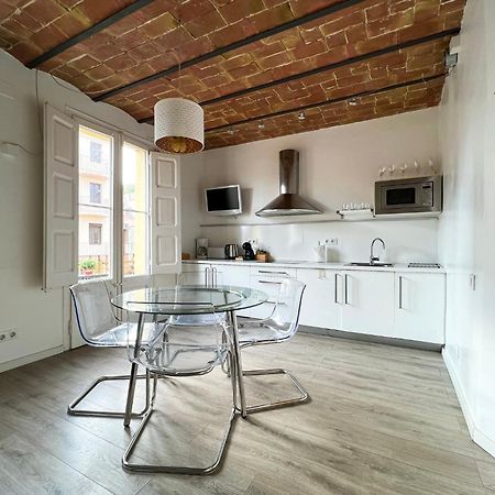 Stay U-Nique Apartments Fontrodona Barselona Dış mekan fotoğraf