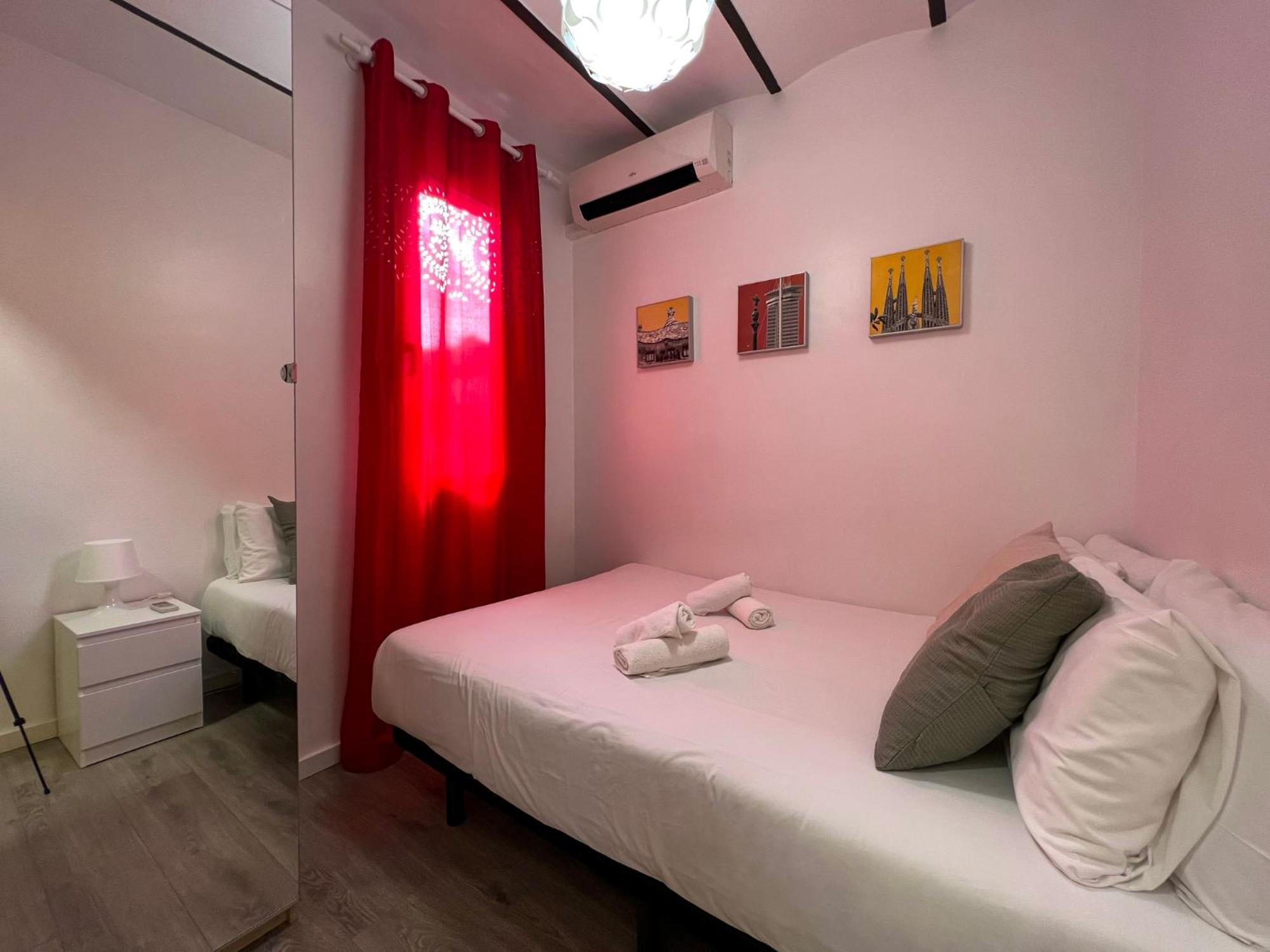 Stay U-Nique Apartments Fontrodona Barselona Dış mekan fotoğraf