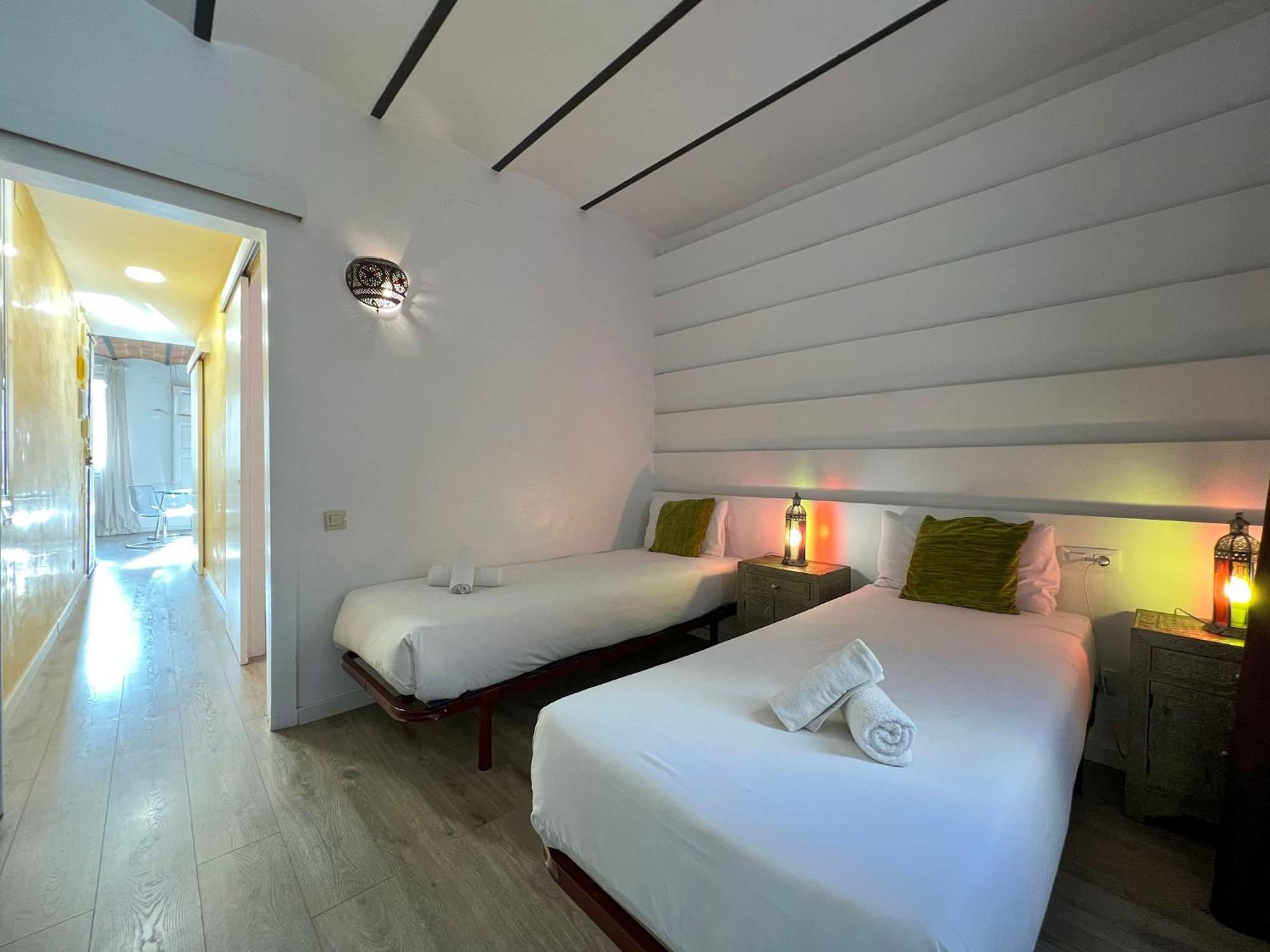 Stay U-Nique Apartments Fontrodona Barselona Dış mekan fotoğraf